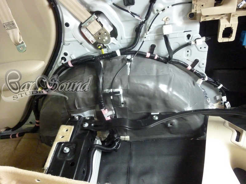 Полная шумоизоляция салона в Lexus RX350
